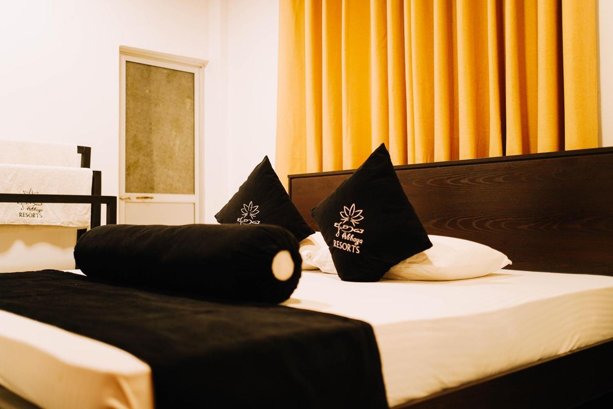 Abhaya Resorts Анурадхапура Экстерьер фото